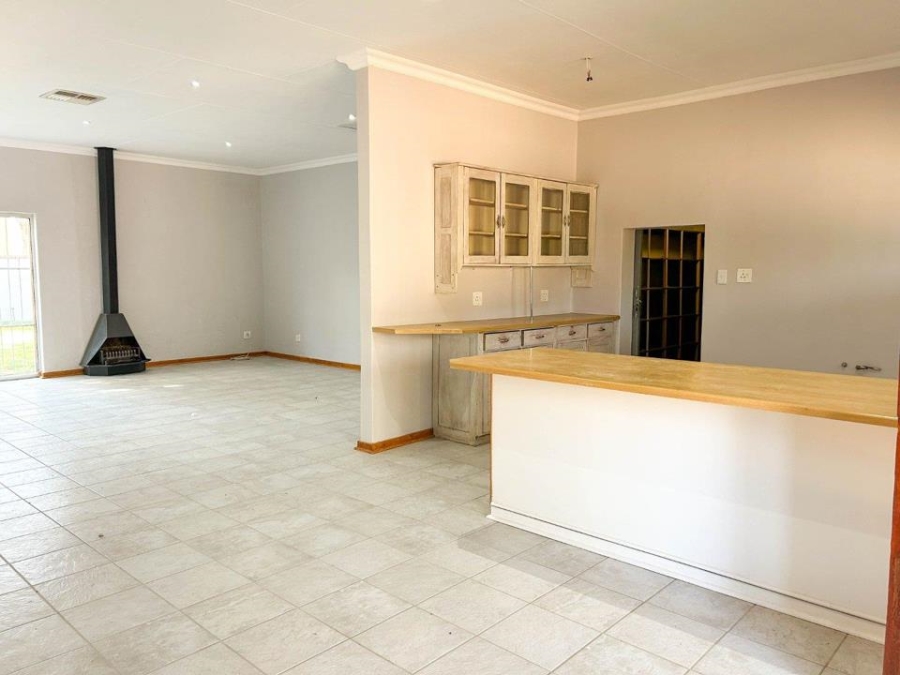 3 Bedroom Property for Sale in Upington Rural Northern Cape